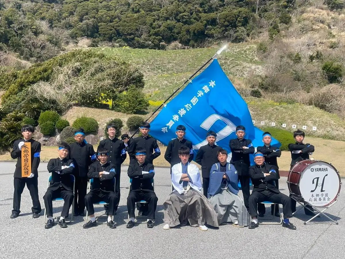 第16回本郷祭リーダー演技披露のサムネイル